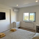 Sunny 3-bedroom *