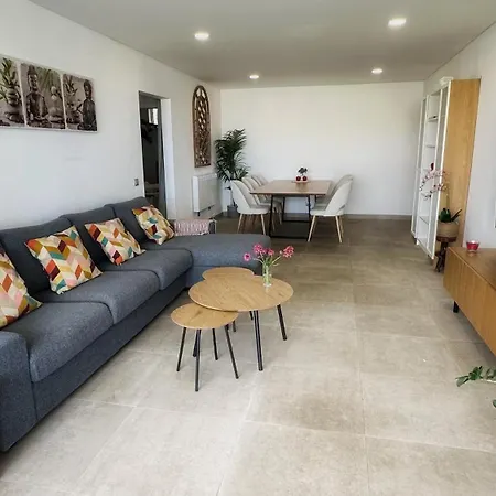 Sunny 3-bedroom *