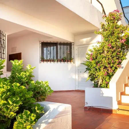 Sunny 3-bedroom Αλμπουφέιρα