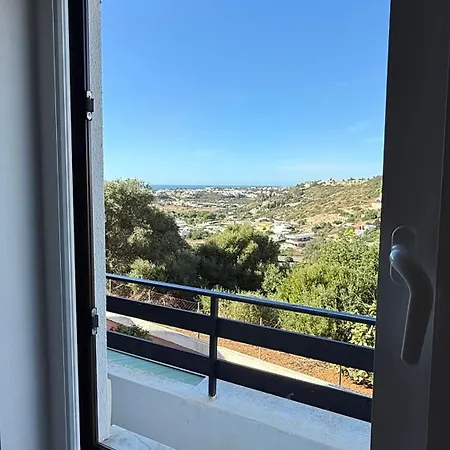 Sunny 3-bedroom Διαμέρισμα *
